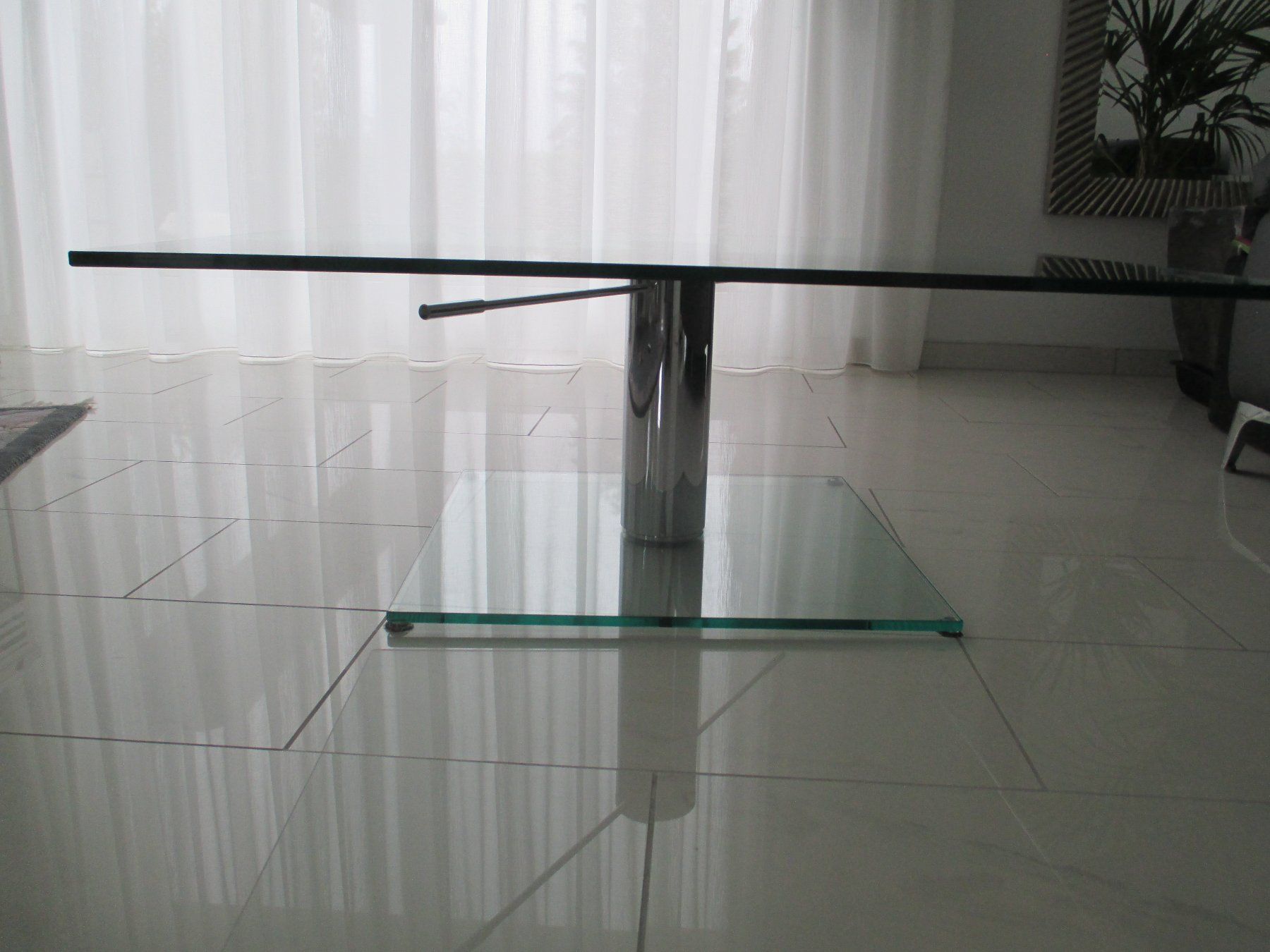 Pfister Tavoli: Glas- Salon Tisch – Usato da Kloten venduto da Duro55 4