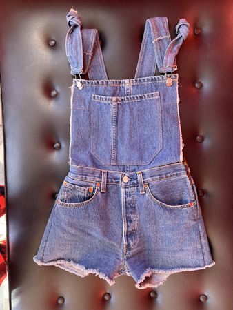 Latzhose Jeans Shorts Gr. XS-S
