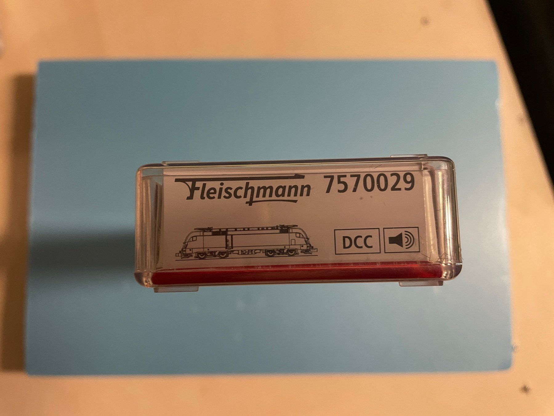 Fleischmann Modellini di ferrovie: Fleischmann 7570029 DCC&Sound 1216 227-9 ÖBB E-Lok – Usato da Horgen venduto da jehaupt38 2