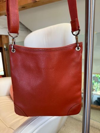 Sac Longchamp cuir pratique, prix baissé 2x