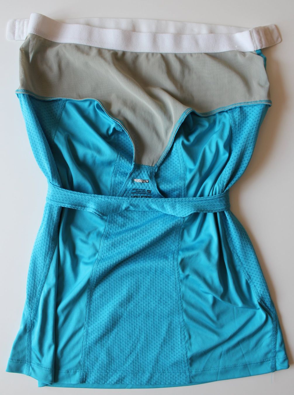 Salomon Tops: Débardeur Salomon ACTILITE  t. M – Gebraucht aus Peseux von Gilloss 6