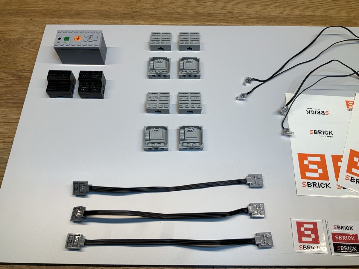 Lego Baukästen: 2x SBrick mit extra Gehäusen und Power Functions Akku – Neu (gemäss Beschreibung) aus Tagelswangen von rotsi 2
