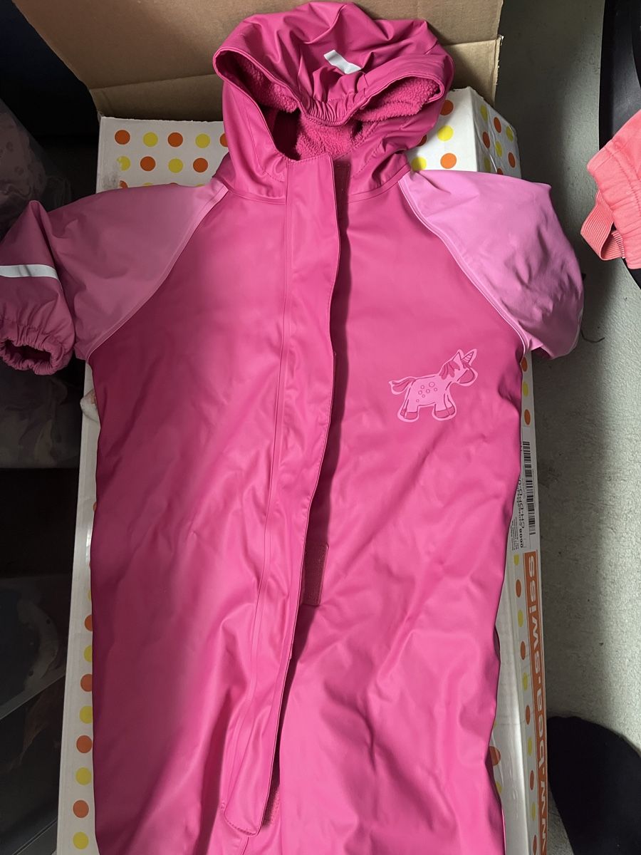 Reima Completi: Reima Regenanzug rosa Grösse 86 Mädchen Einhorn – Usato da Ottenbach venduto da niki1991234