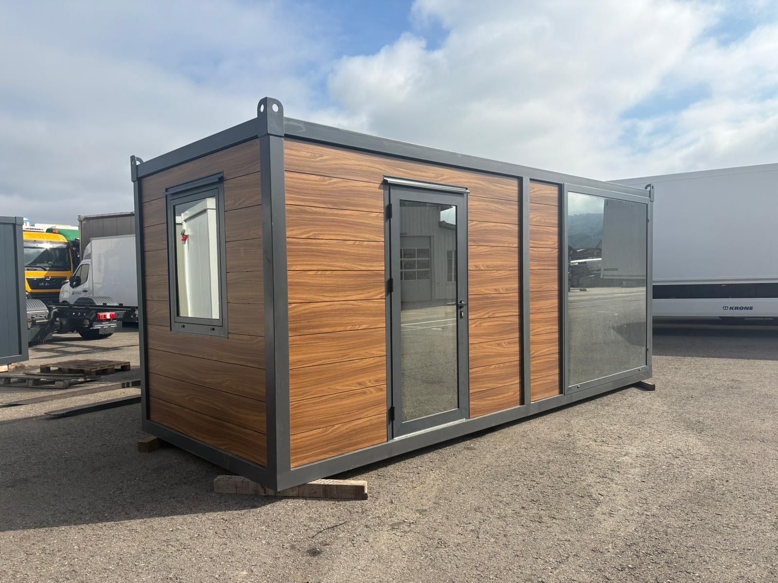 Contenedor modular de oficina o tienda comercial – 6 × 2,40 m (Oferta especial) detalle 1