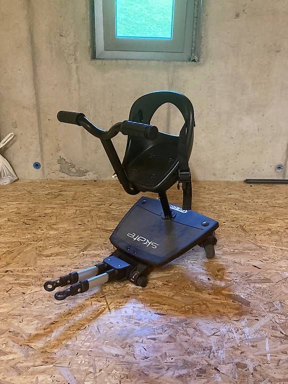 Accessori per altri veicoli: Sedile con pedana  – Usato da Campo (Blenio) venduto da M.B.95