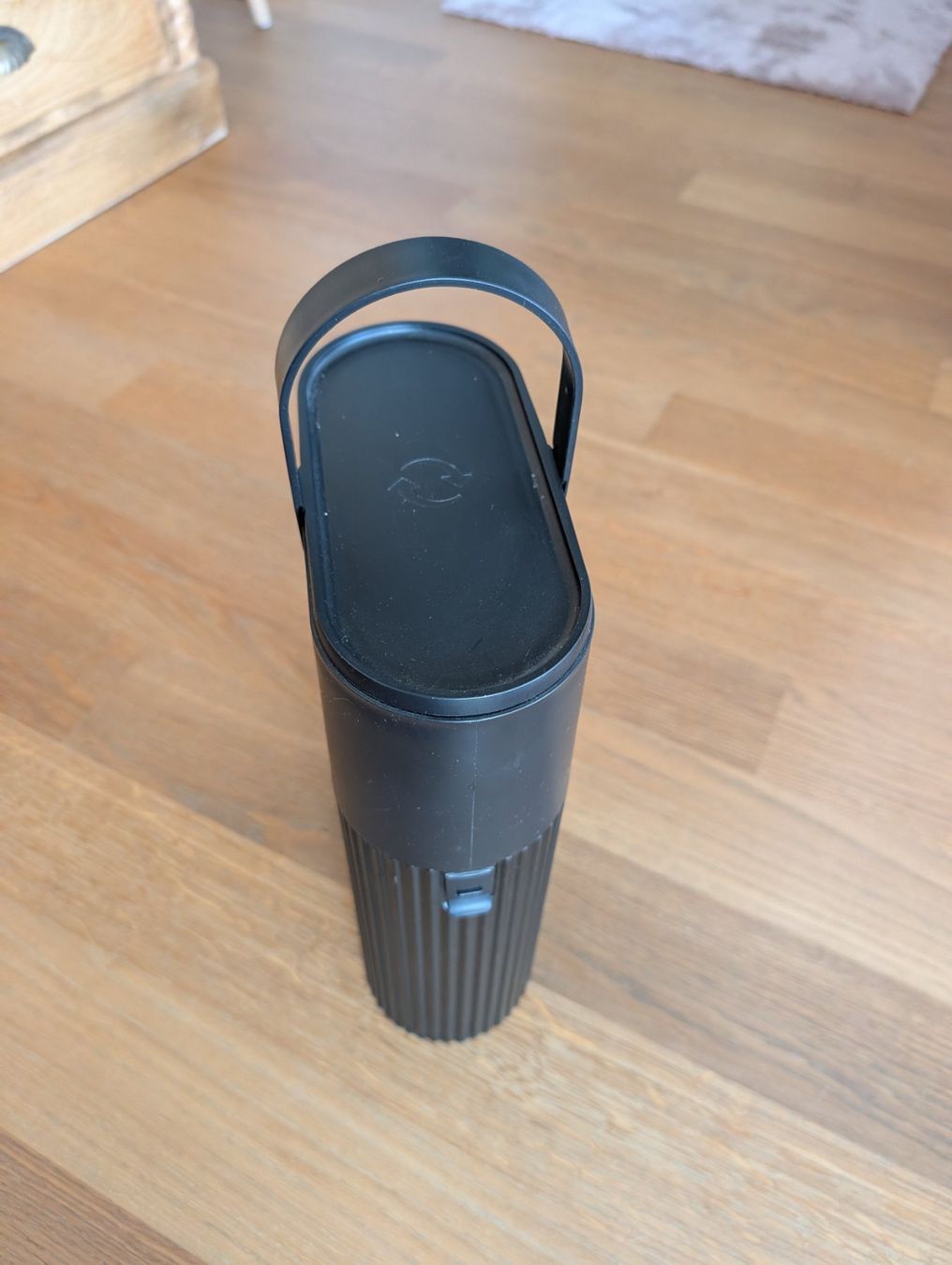 Recipients et similaires: Nespresso Recyclingbehälter – D'occasion à Meggen par Schmido007 2