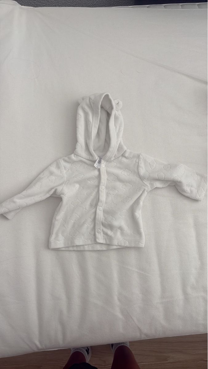 Vestes & Manteaux: Baby Jacket White Hooded Size 62 – D'occasion à Bonstetten par mar_vs88