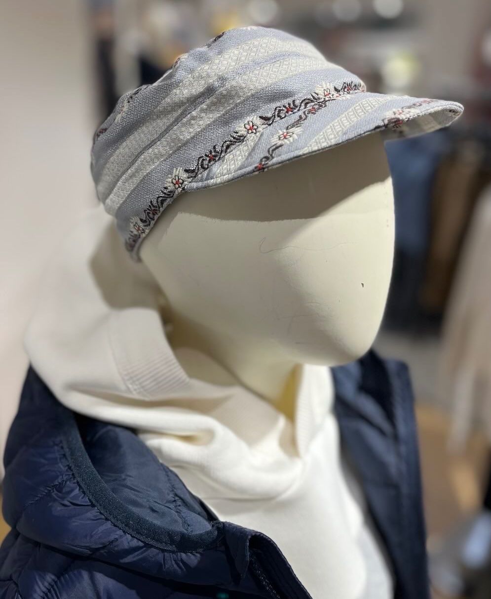 Altro abbigliamento per bambino: Kappe 48- 52cm im Edelweiss-Look NEU – Nuovo e nell'imballaggio originale da Delley venduto da Schwiizy 2