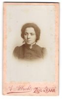 Fotografie A. Albrecht, Zug, Junge Dame 