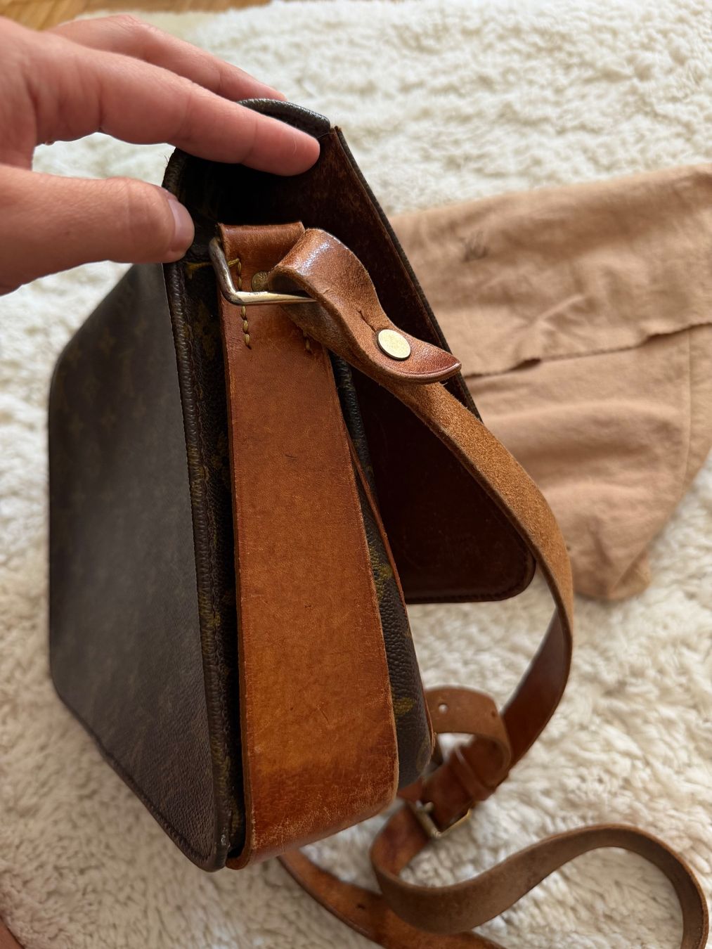 Louis Vuitton Taschen: Vintage Louis Vuitton bag – Gebraucht aus Schaffhausen von Nadiuna 8