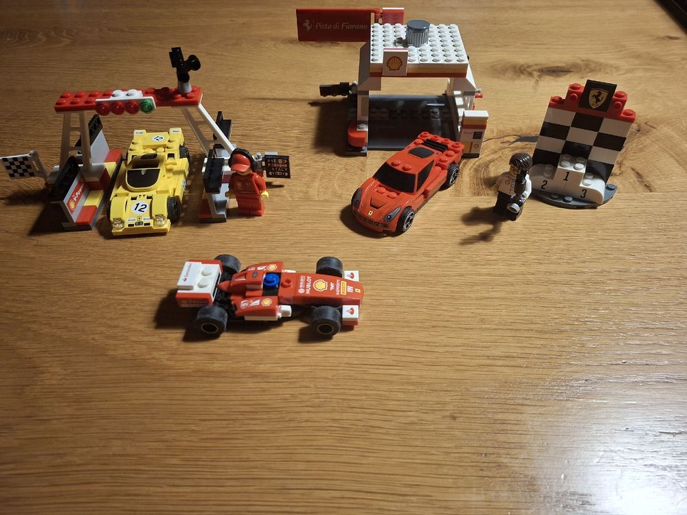 Lego Ferrari Shell V-Power Rennset, vollständig & cool! (Gebraucht) in ...