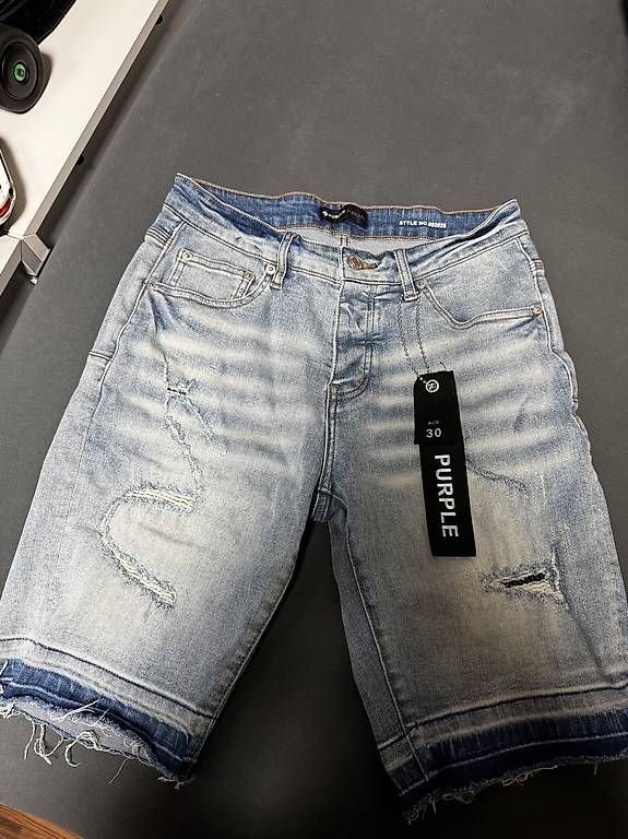 Pantaloni: Purple Shorts – Usato da Lupfig venduto da CEichi812