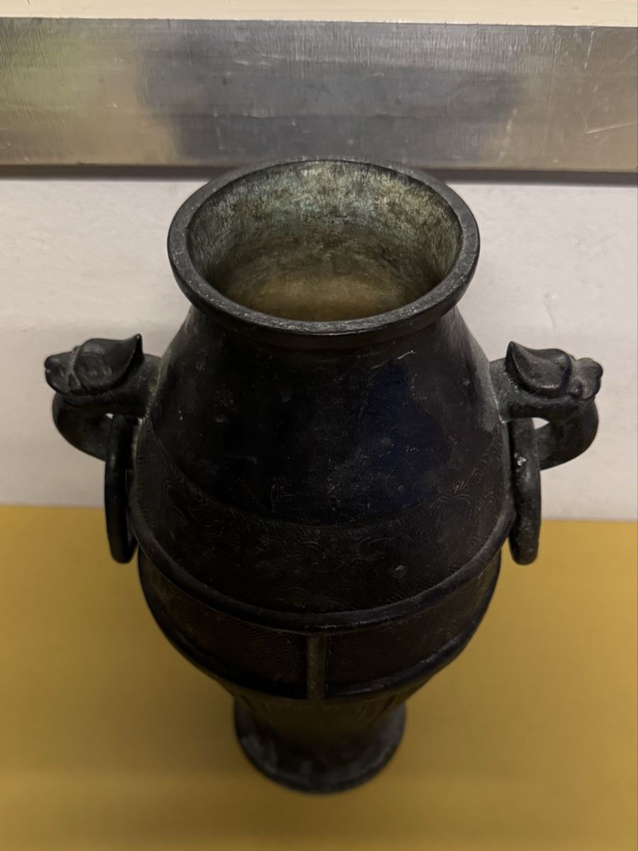 Vasen & Gefässe: Metall Vase  – Gebraucht aus Schlieren von Freundlich02 2