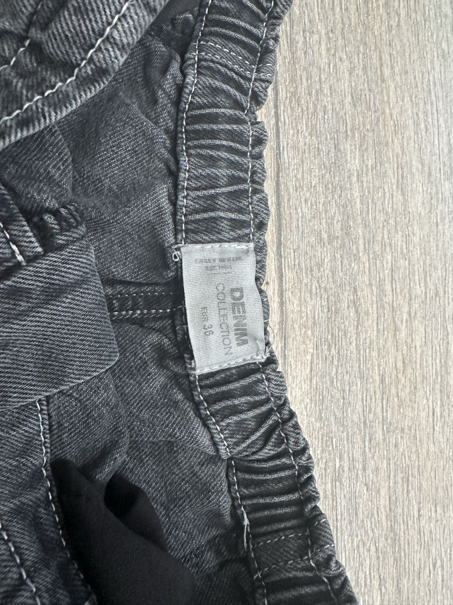 Tally Weijl Jeans: TALLY WEIJL Jeans – Usato da Schwanden venduto da kisi79 1