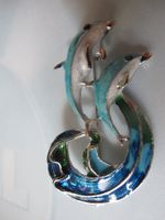 hübsche Delfin Brosche in Vintage Stil