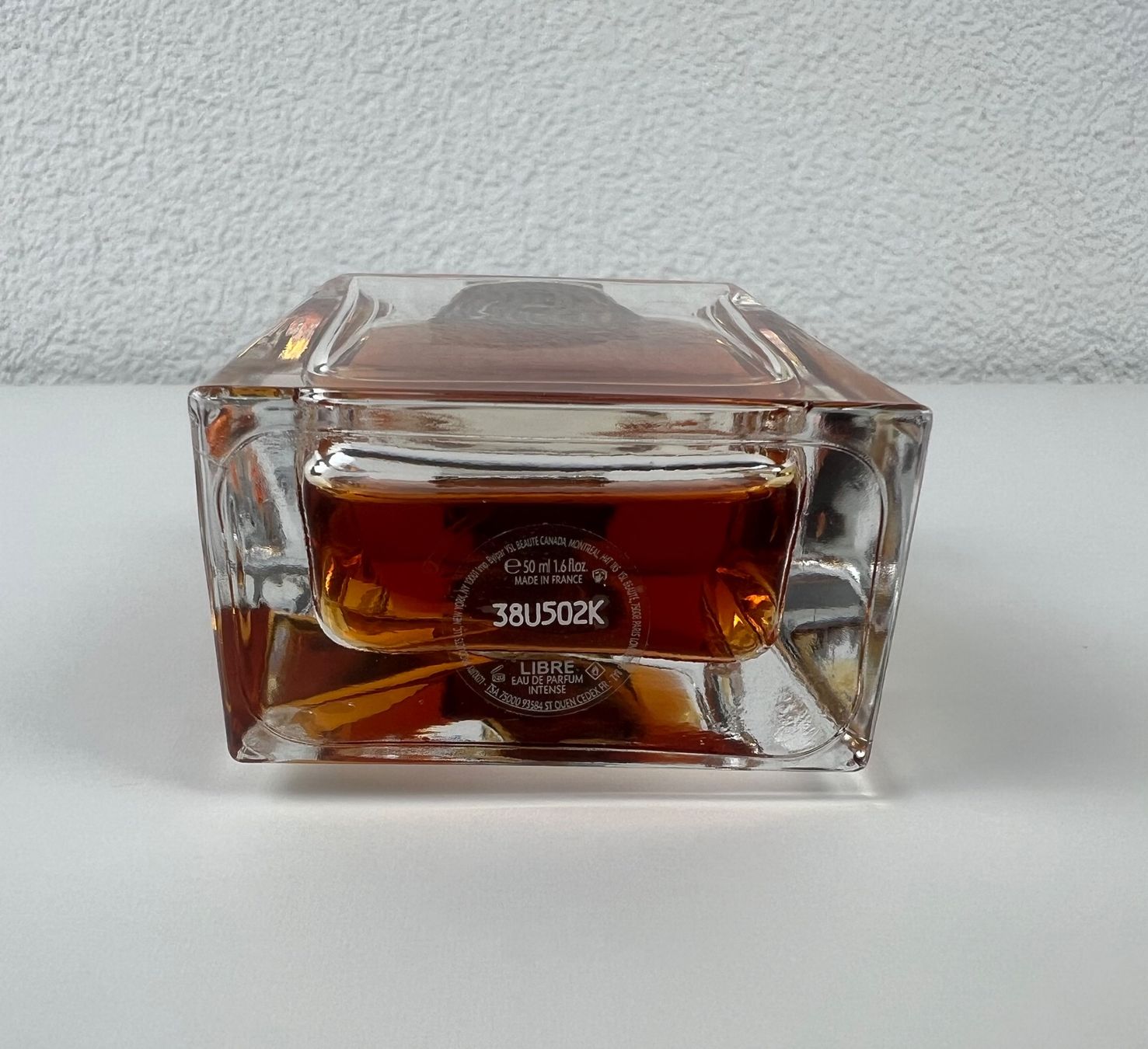 Saint Laurent Profumi & Eau de Toilette: Yves Saint Laurent Libre Intense Eau de Parfum 50ml – Usato da Stein am Rhein venduto da Moons_of_Saturn 3