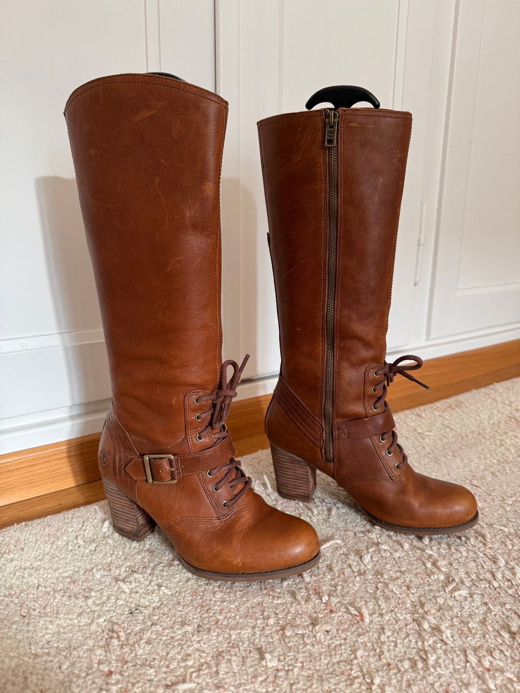 Timberland Scarpe da donna: Timberland Lederstiefel in Grösse 38 – Usato da Zürich venduto da 411osmanbey 2