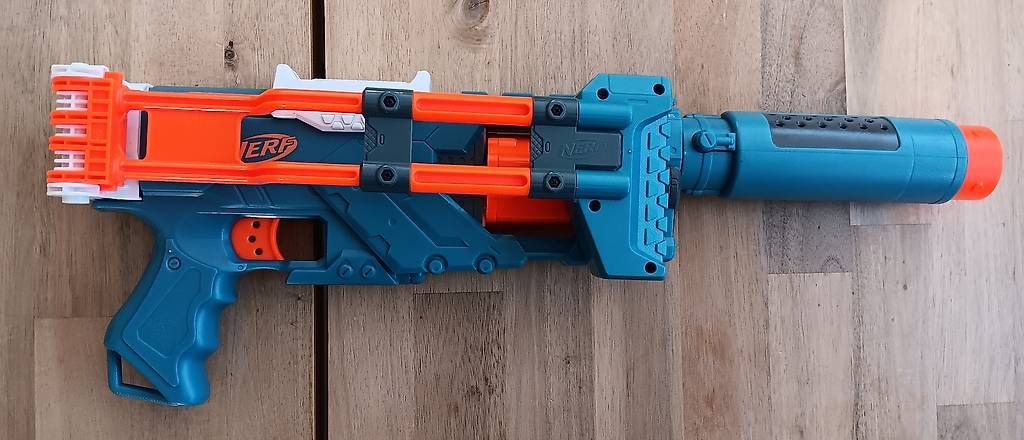 Jouets: NERF 3x – D'occasion à Satigny/Genève par emigo 1