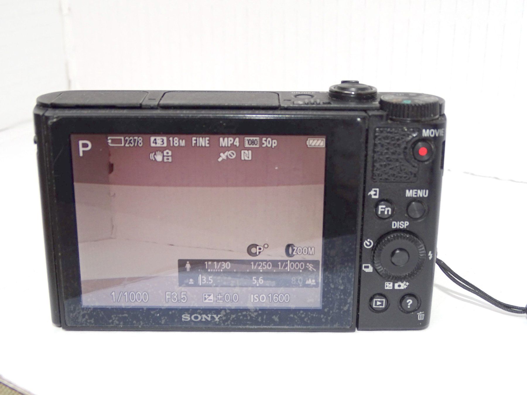 Sony Fotocamera: Sony HX90V - Perfect for traveller – Usato da St-Légier-Chiésaz venduto da Zanzaman 6