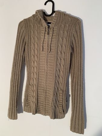 Strickjacke