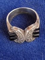 Silber Ring 925  Onyx und kleine "Steinchen"