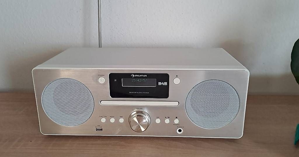 Radio: DAB-Radio/CD "auna" – Usato da Sulgen venduto da Bmabi 2