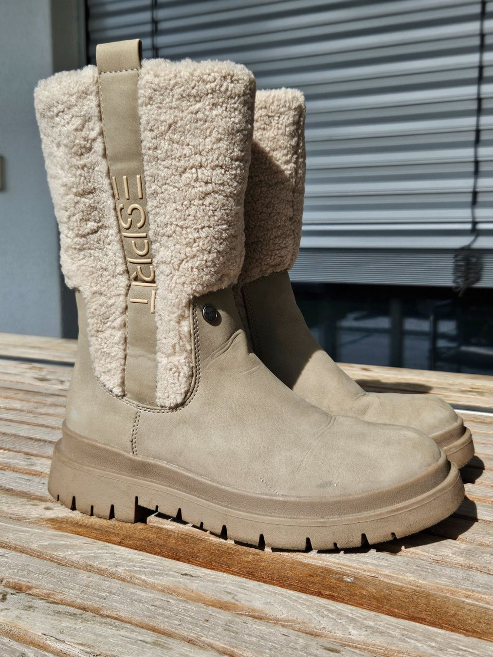 Esprit Scarpe per ragazze: MÄDCHEN WINTERSTIEFEL VON ESPRIT – Usato da Root venduto da LifestyleAccessoires 1
