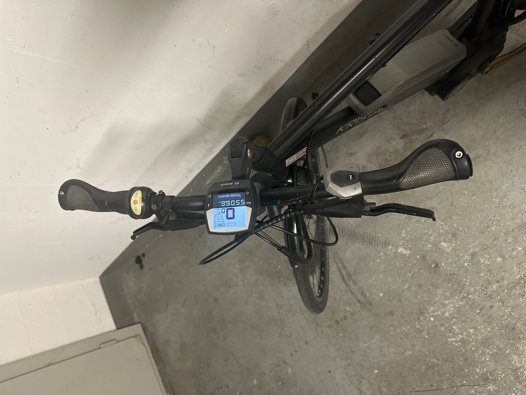 Bosch Biciclette: Kristall Elektro Velo Schwarz Gebraucht – Usato da Kriens venduto da eyo_mn9k 4