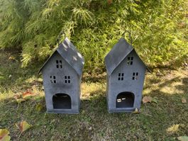2 Blechhäuschen / Laternen