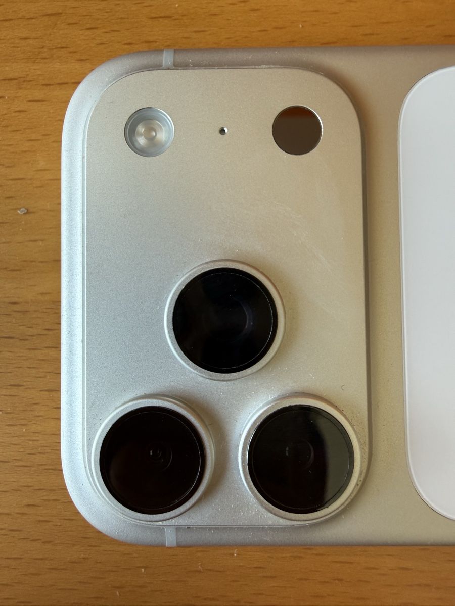 Apple Telefoni cellulari / Smartphones: IPhone IPhone 17 Pro 512GB Silver mit Hülle und Panzerglas – Nuovo (secondo la descrizione) da Au ZH venduto da Nicimahler 4