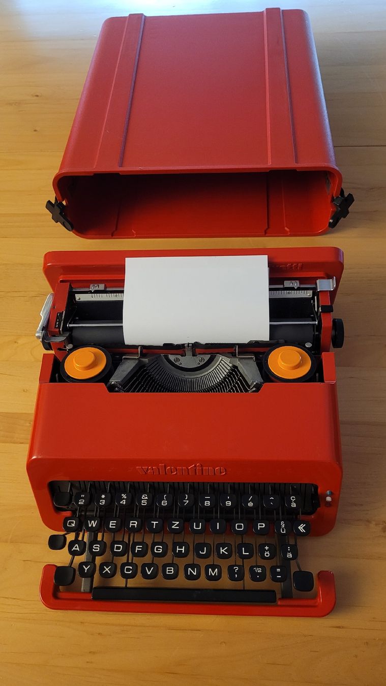 Olivetti Macchine da scrivere: OLIVETTI * VALENTINE * red Schreibmaschine 1969 – Usato da Gränichen venduto da Thesi123456 6