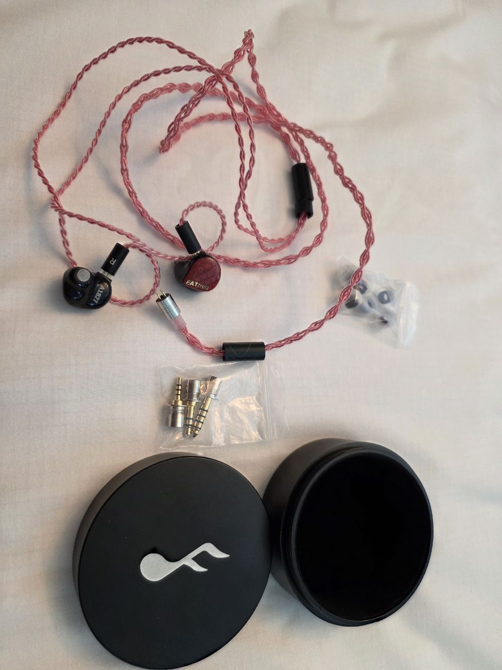 Casques audio: Fat freq maestro scarlet mini – Neuf (Voir description) à Ebikon par Ardian_Saliu