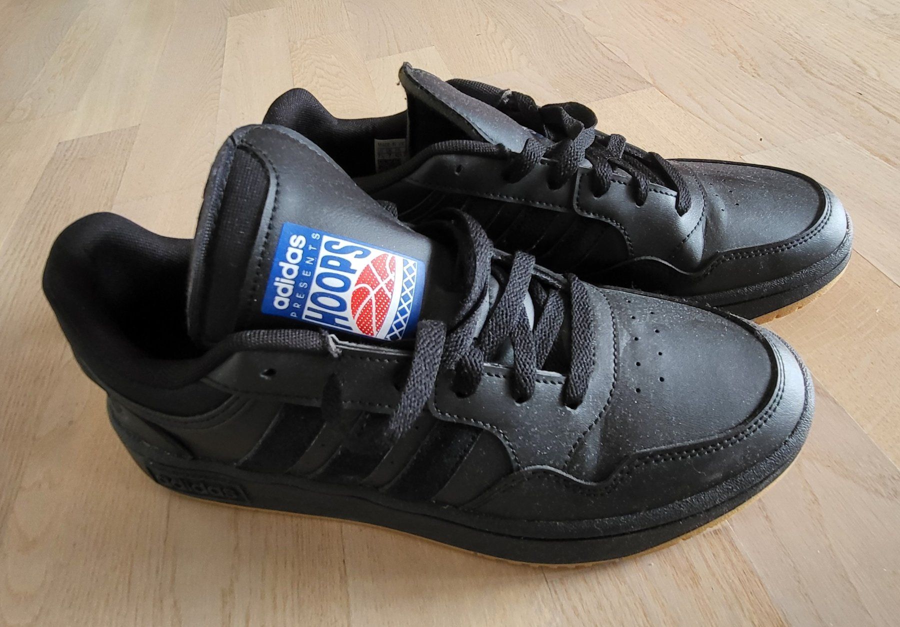 Adidas Scarpe da uomo: Adidas Sneakers Gr 40 2/3 – Nuovo (secondo la descrizione) da Weinfelden venduto da Zebi22 1