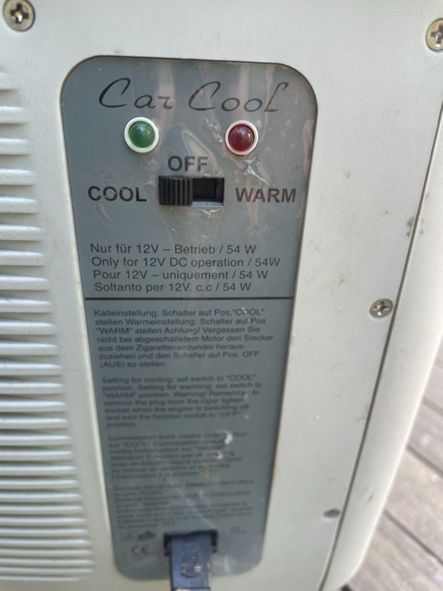 Réfrigérateurs et refroidissement: Coolbox 12 v für Auto  – D'occasion à Basel par cerroM 4