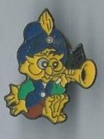 Placchette & Badge: Comics Pin – Usato da Zürich venduto da t24_de