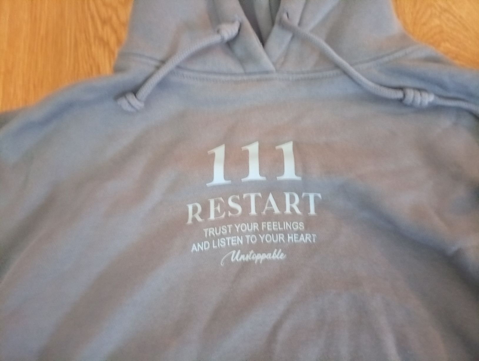 Maglioni & Felpe: Kapuzenpullover TW mit Aufdruck Grösse S  – Usato da Worben venduto da ersa01 2