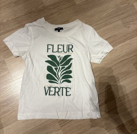 C&A T-Shirt mit Blumenmuster, Grösse S, Sommer Look!