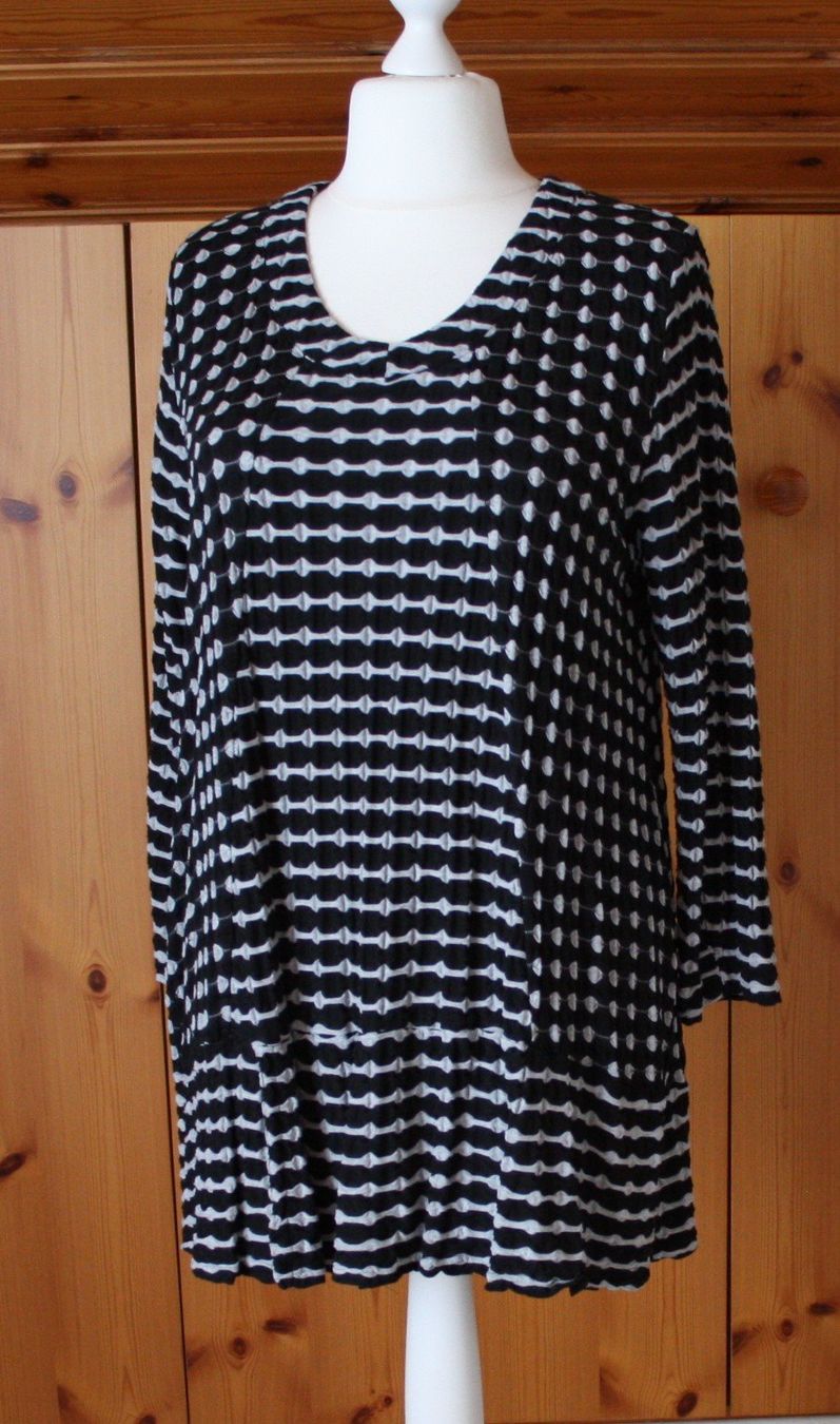 Vestiti: Kleid Minikleid schwarz - grau Gr. XXL – Usato da Flüelen venduto da Diversicum-Curvy