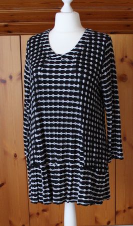 Kleid Minikleid schwarz - grau Gr. XXL
