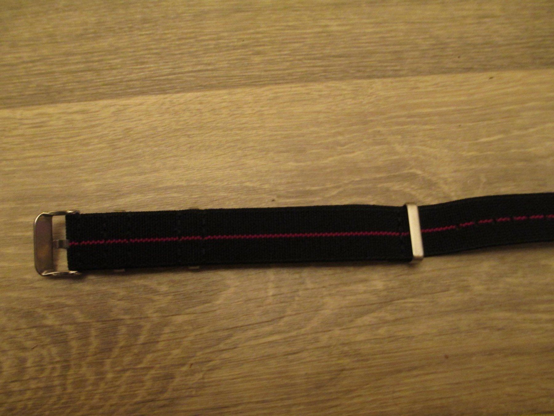 Armbänder & -reifen: Nato-Textil Uhrenarmband 20mm – Neu und originalverpackt aus La Heutte von franco029 1