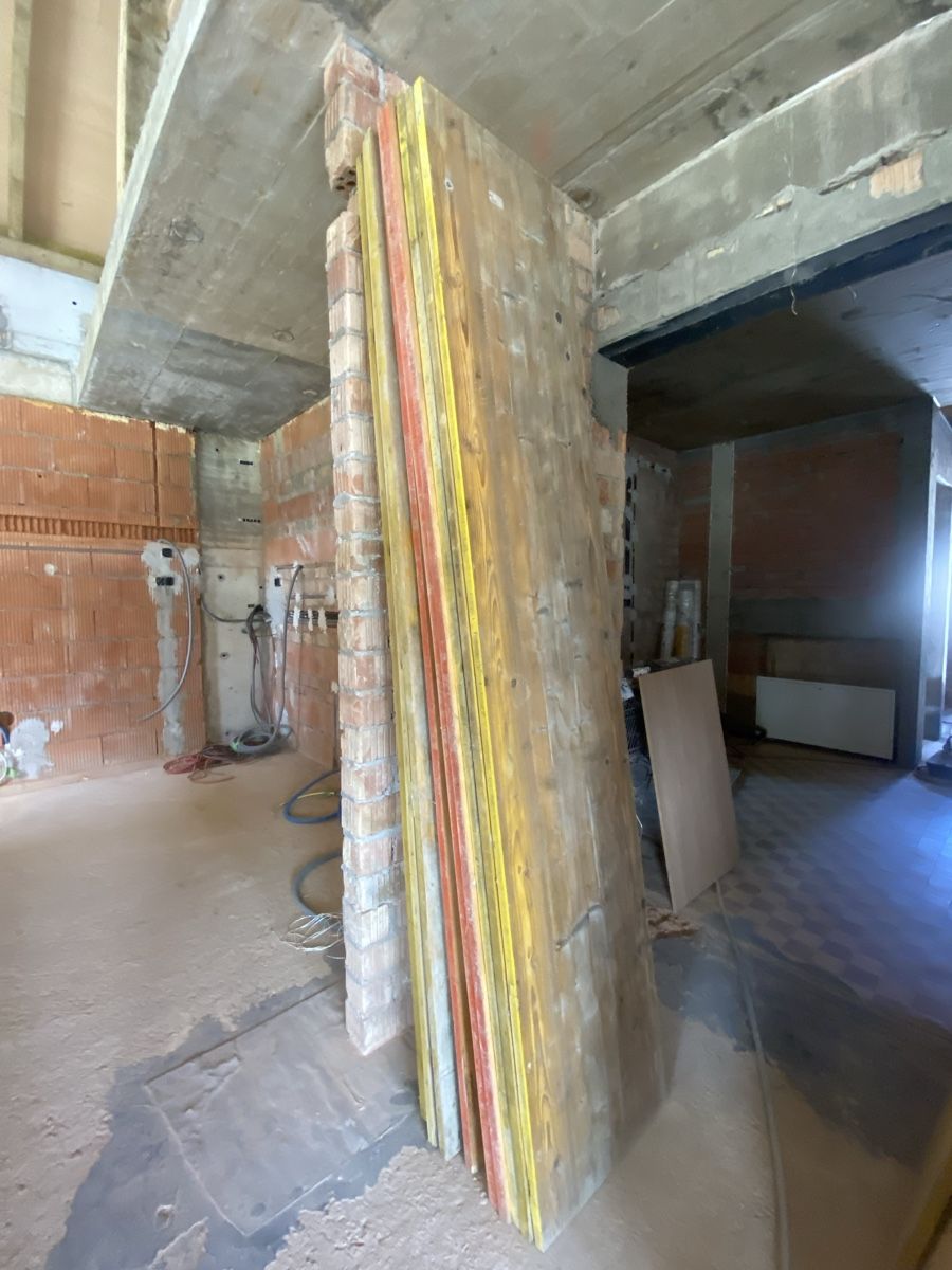 Piatti di portata: 10 Stk Gebrauchte Schaltafeln – Usato da Breitenbach venduto da Tira123 3