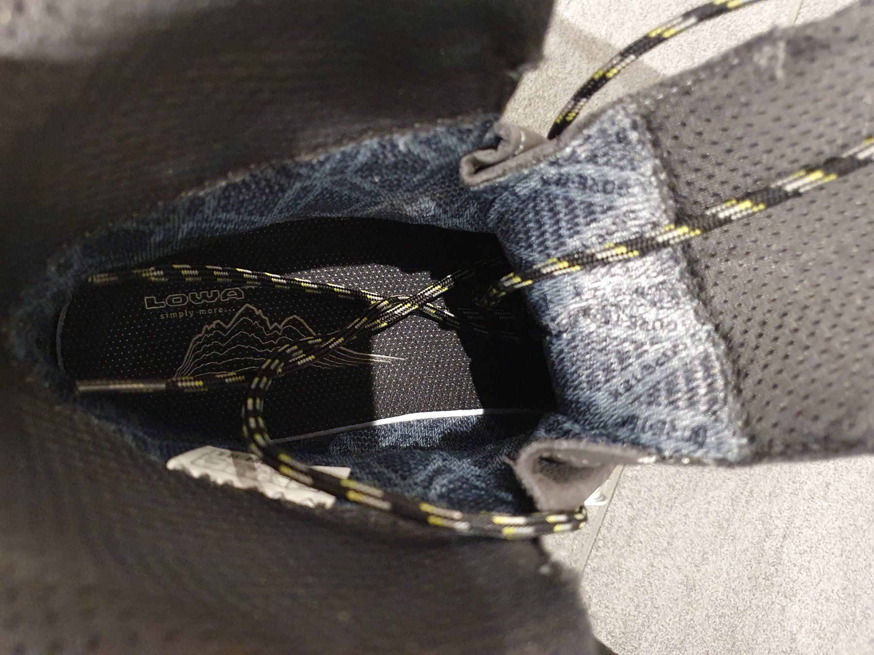 Lowa Scarpe da uomo: Lowa Wanderschuhe Gr. 47 -  Neu – Nuovo (secondo la descrizione) da Altendorf venduto da MiriCaj 6