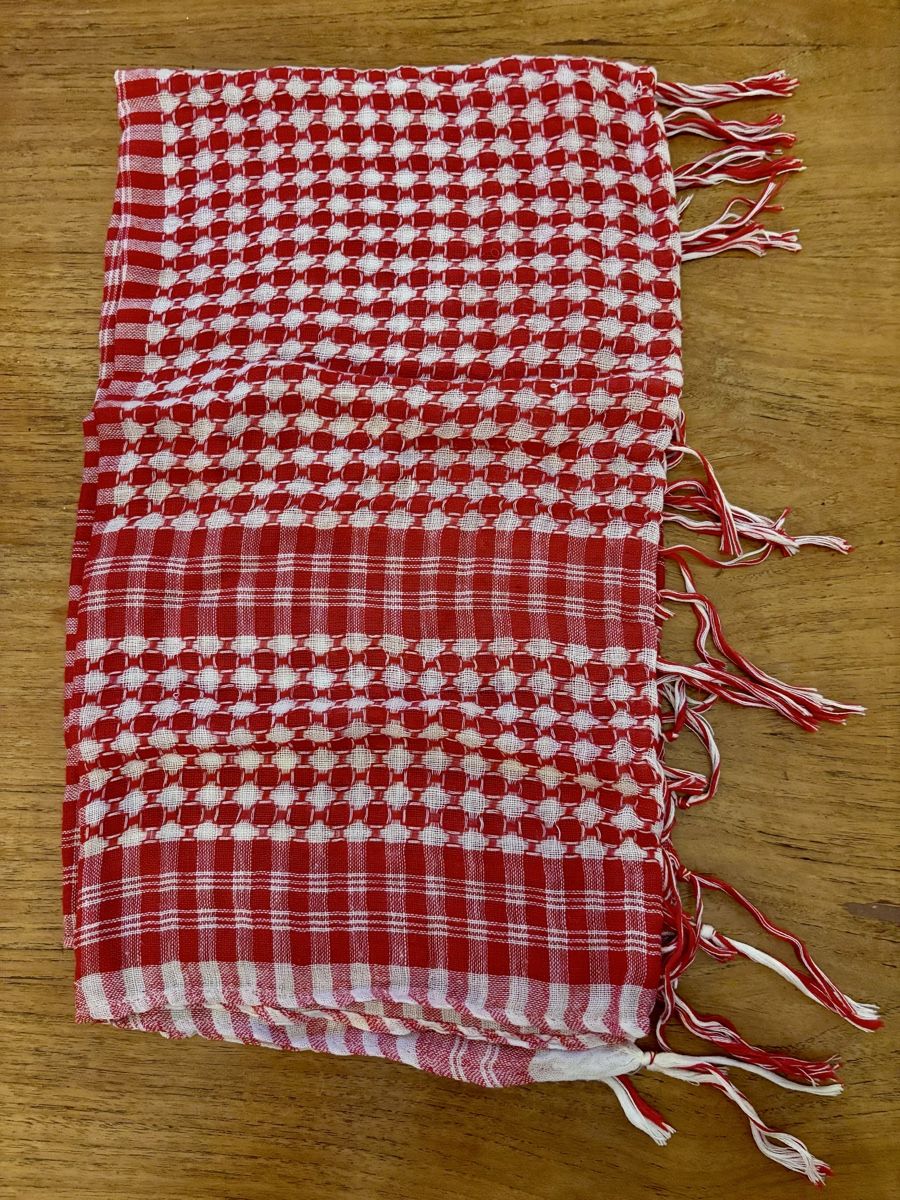 Foulard & Sciarpe: Keffieh rouge et blanc neuf – Nuovo (secondo la descrizione) da Lausanne venduto da stephenfab4