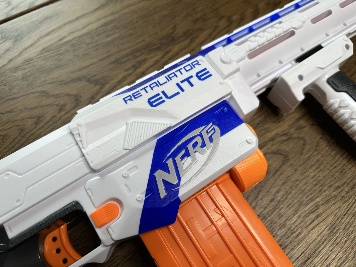 Nerf Giocattoli: Nerf Retaliator Elite Blaster: Great Fun! – Nuovo (secondo la descrizione) da Zürich venduto da mik_ykn6 1