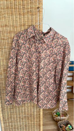 Floral Blouse - Women's Size Medium