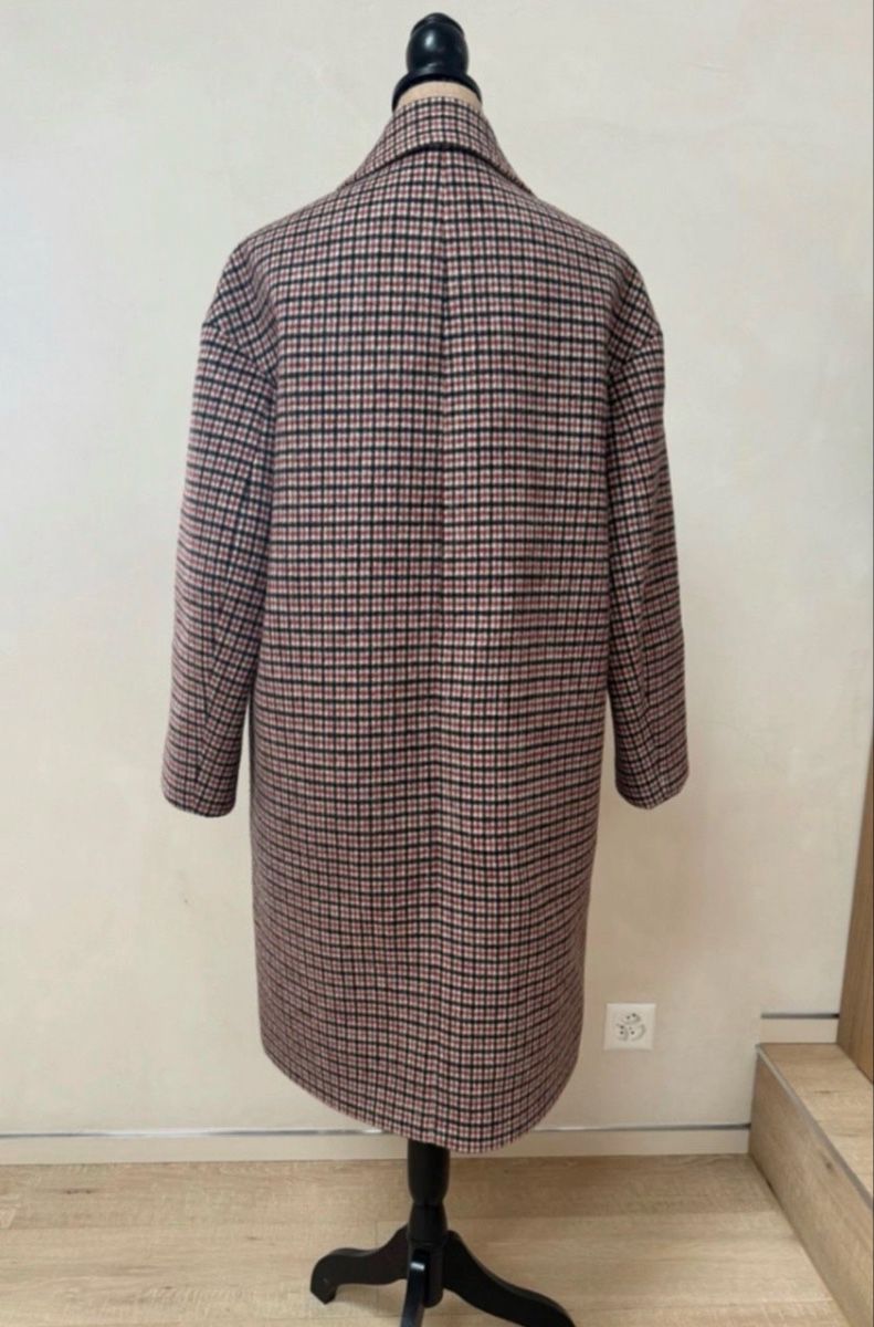 Mäntel: Coat – Gebraucht aus Genolier von tan_rd6s 2