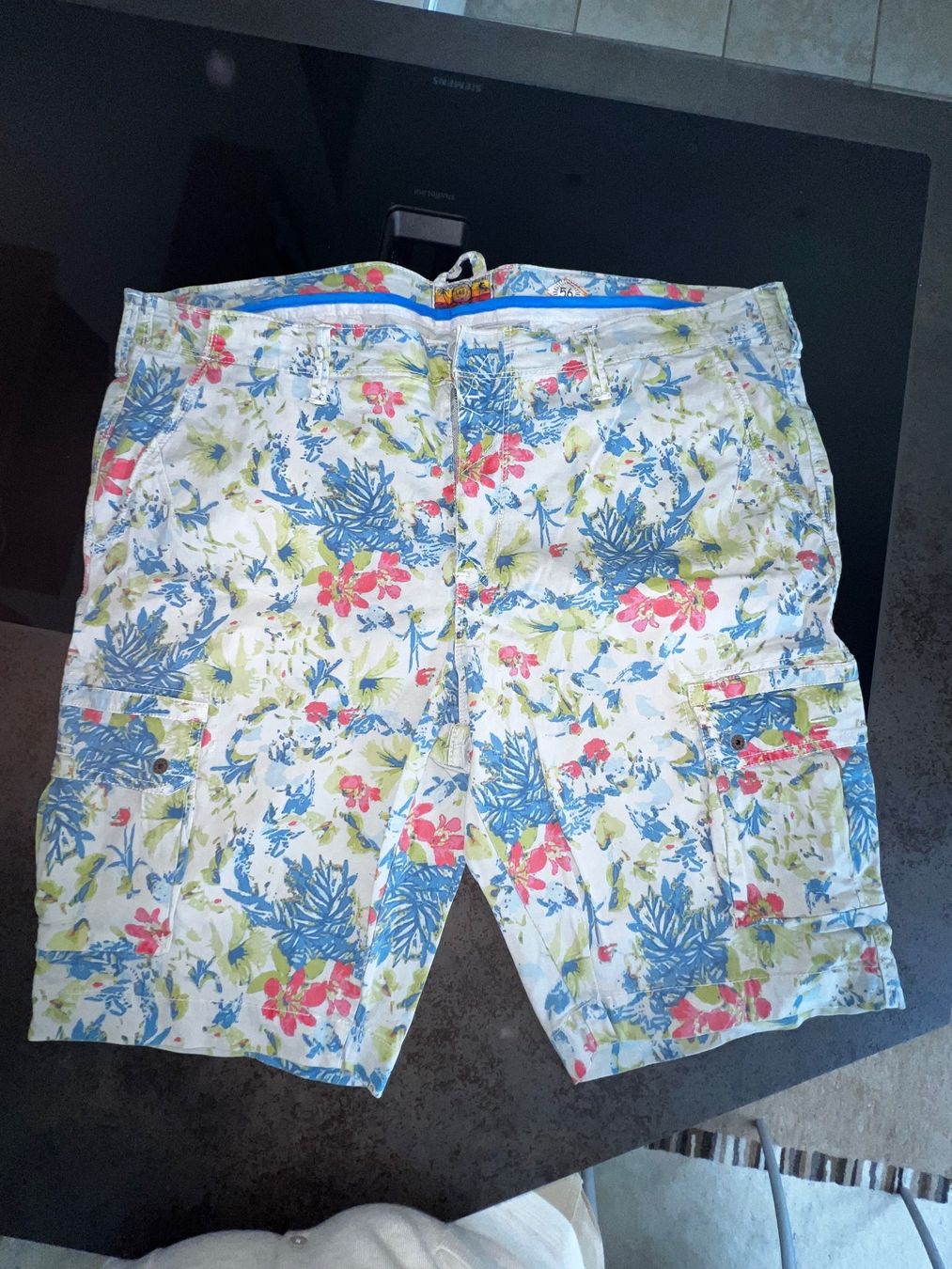 Pantaloni: Shorts KEEP IN TOUCH 56 1 x getragen – Nuovo (secondo la descrizione) da Dornach venduto da samuti