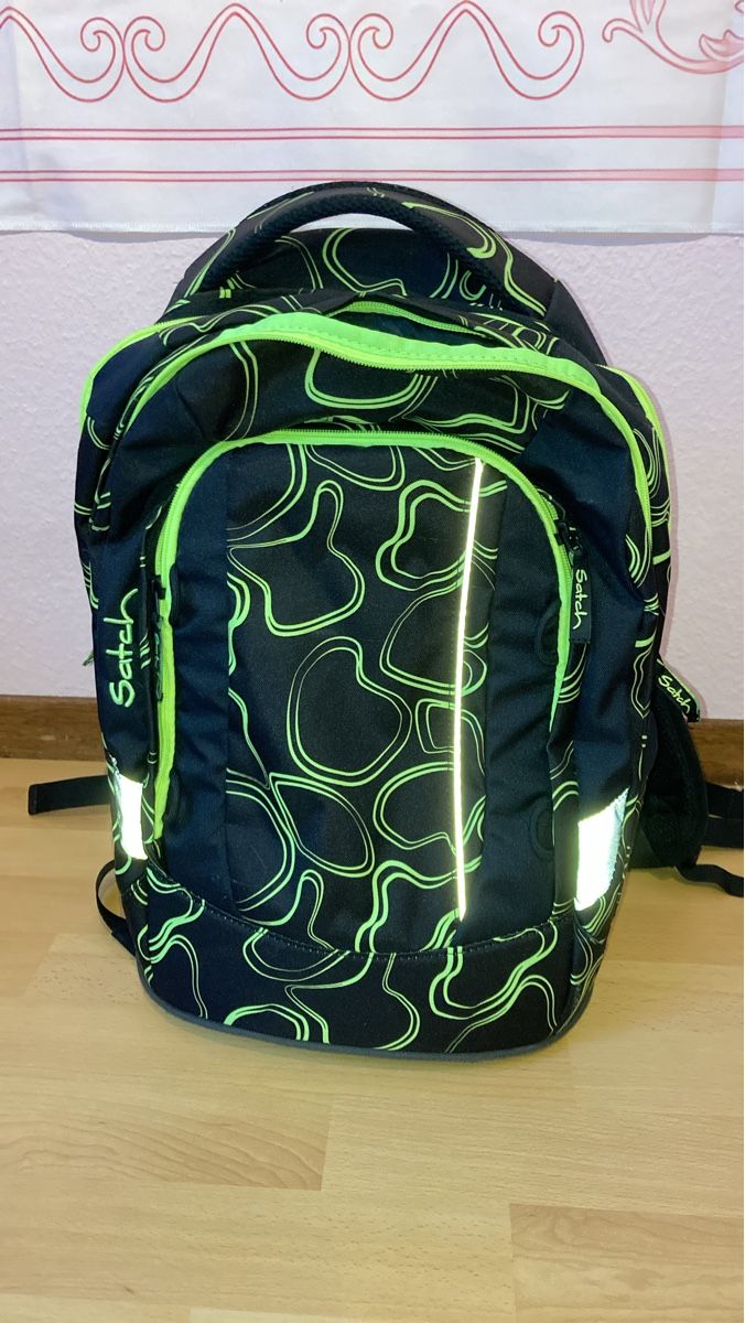 Zaini: Satch Schulrucksack,Neon,schwarz – Usato da Morschach venduto da leonie87