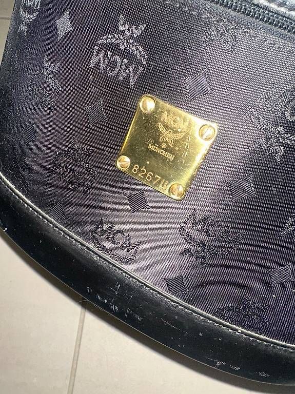 Valigie: MCM Vintage Kosmetikkoffer – Usato da Winterthur venduto da N.Klimsa 1