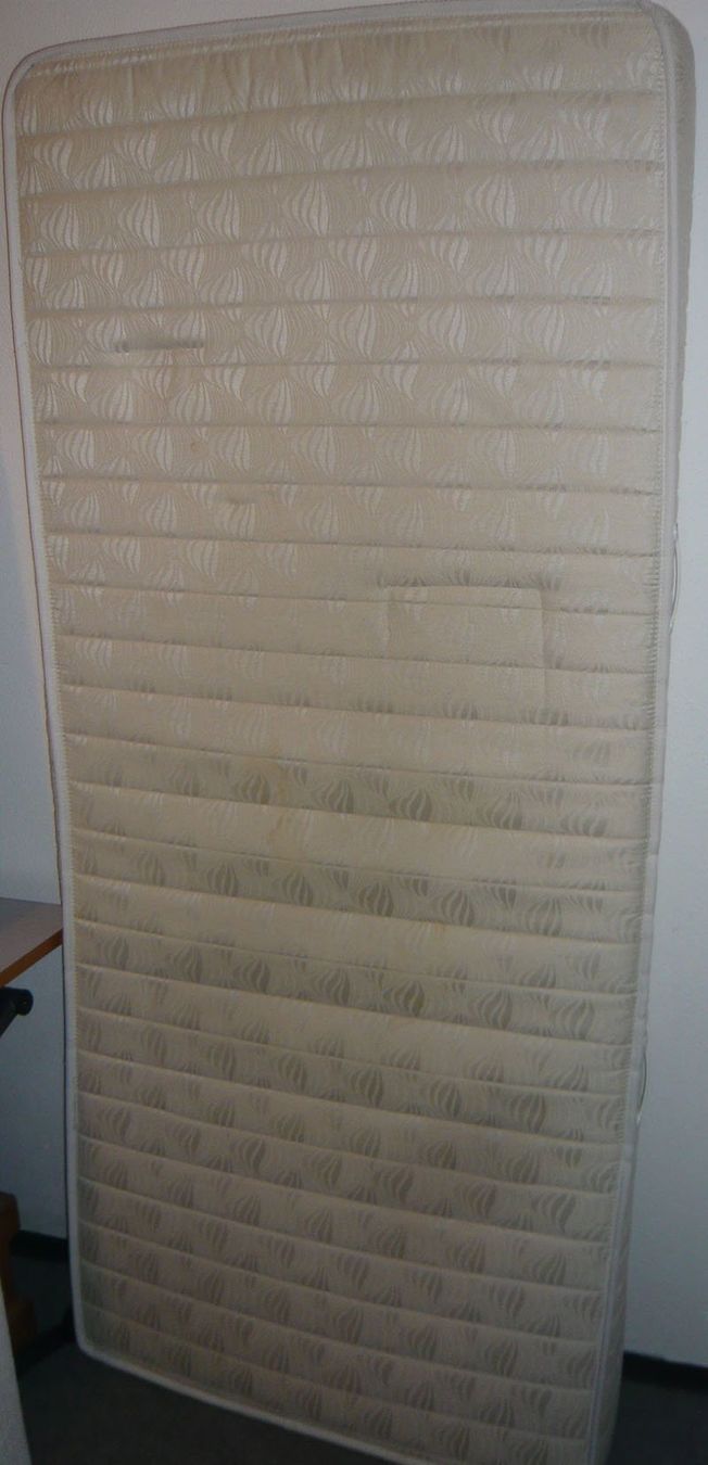 Materassi: Matratze 90 x 200 – Usato da Ruggell venduto da Dolce9